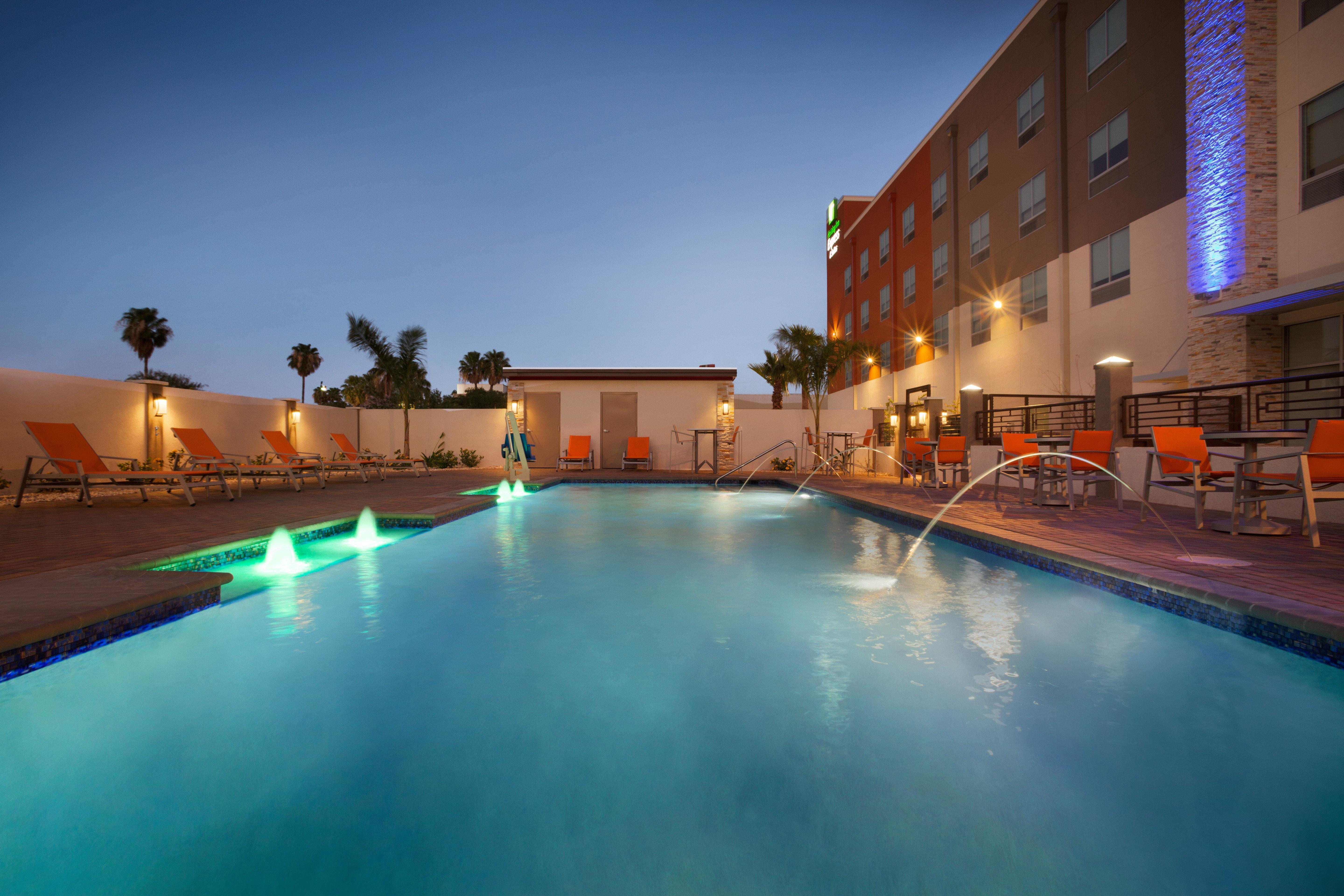 Holiday Inn Express & Suites - Mcallen - Medical Center Area, An Ihg Hotel Extérieur photo